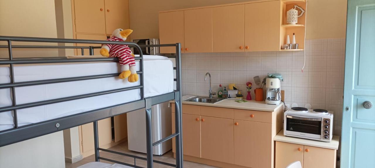 Beatrice'S Apartment Acharavi  Zewnętrze zdjęcie